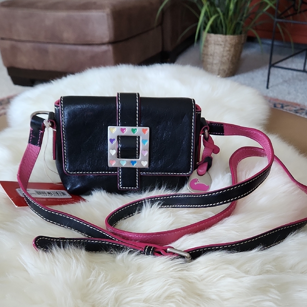 NWT Dooney & Bourke Black Leather Mini Square Heart Flap Crossbody Bag 💜🩷💙🎁
